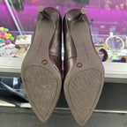 8 Gianni Bini Pointed Leather Heel