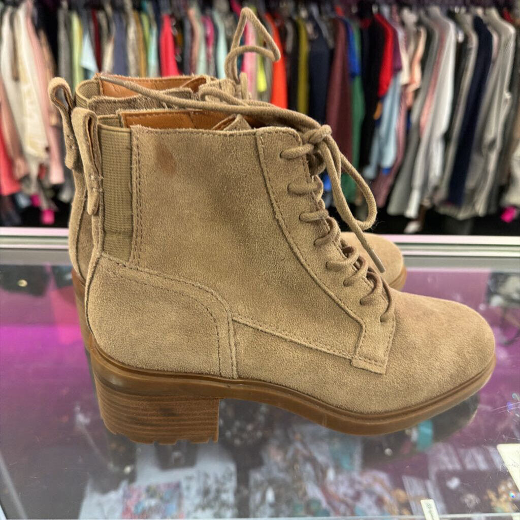 7 Lucky Brand Suede Combat Lace Up Boot