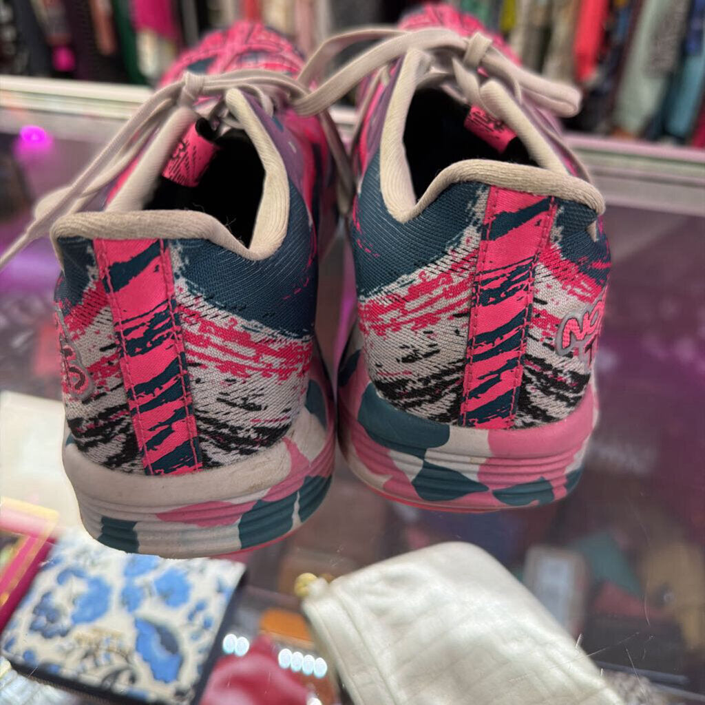9 Asics Noosa Tri 15